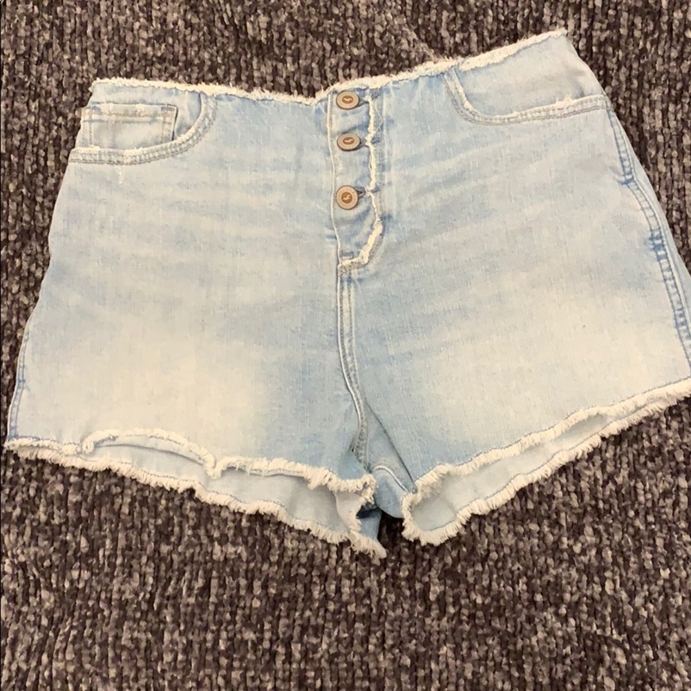 Holister high waisted shorts